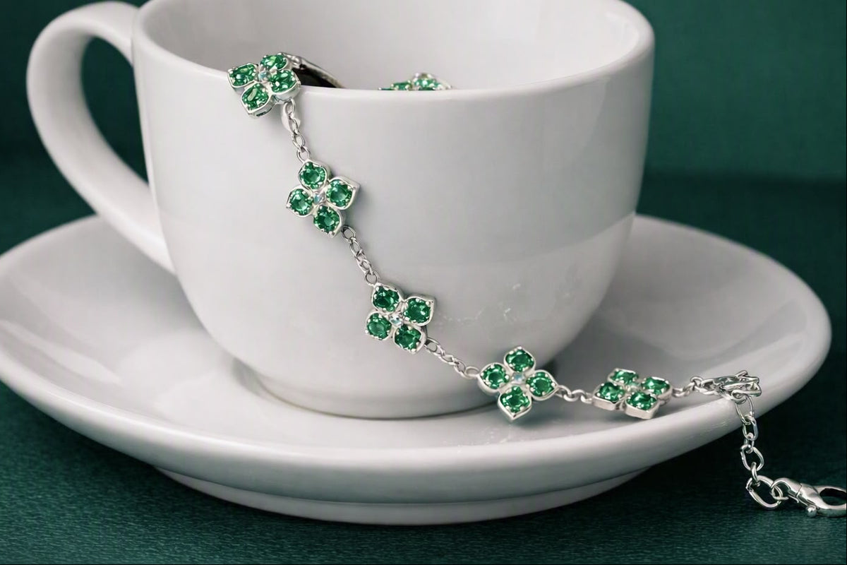 Green Bloom Chain Bracelet
